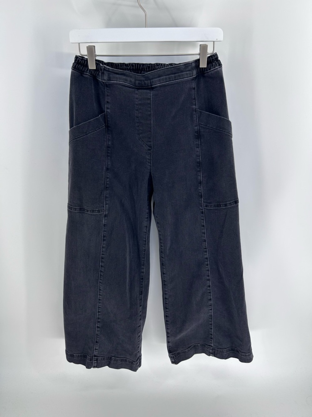 Lisa Bayne Small Black Pull On Elastic Waistband Cropped Wide Leg Denim